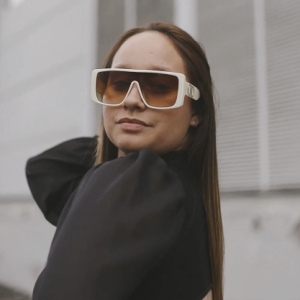NEW WAYFARER SUNGLASSES